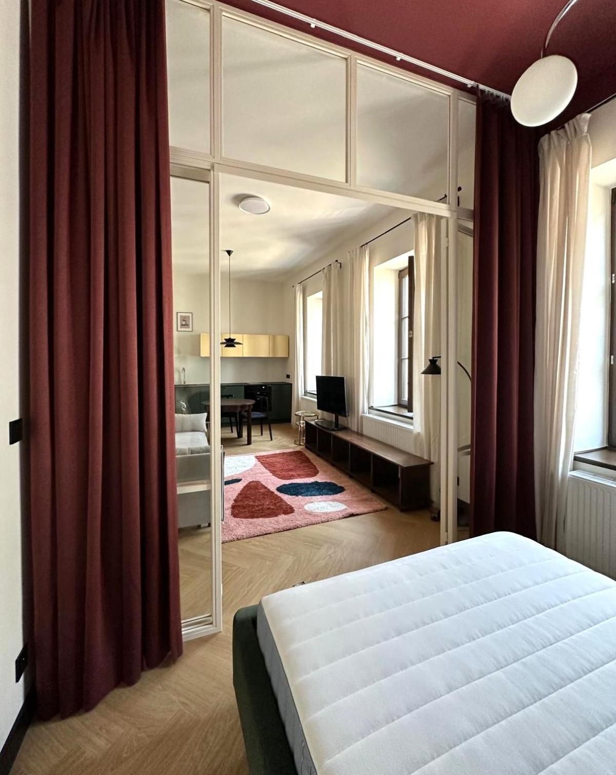Soho By Downtown Apartment