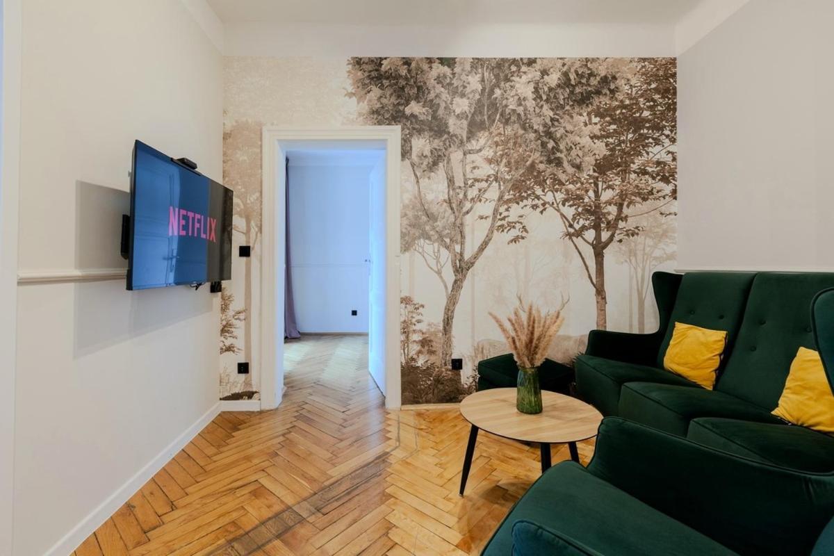 Classic Pilsudskiego Street Apartamento