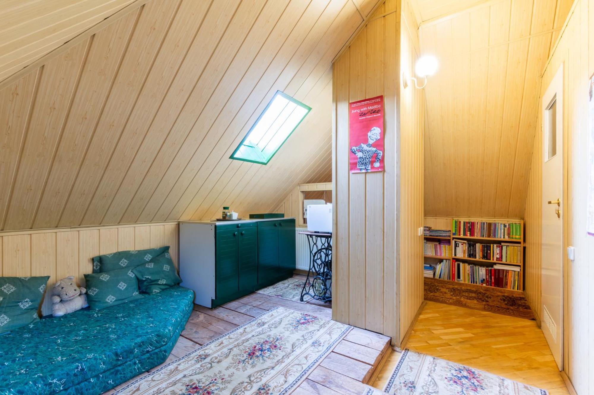 Painter's House *