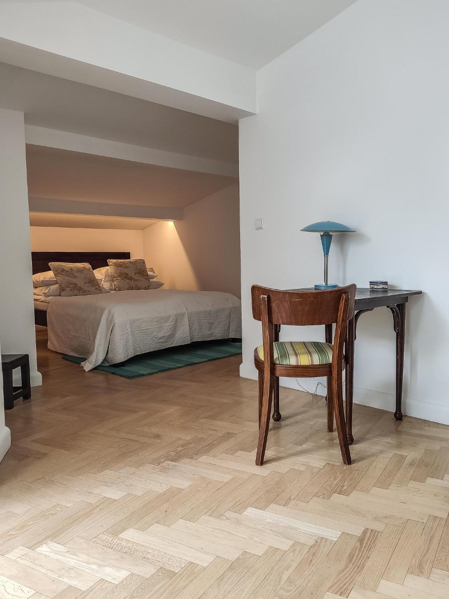 Aparthotel Crystal Old Town