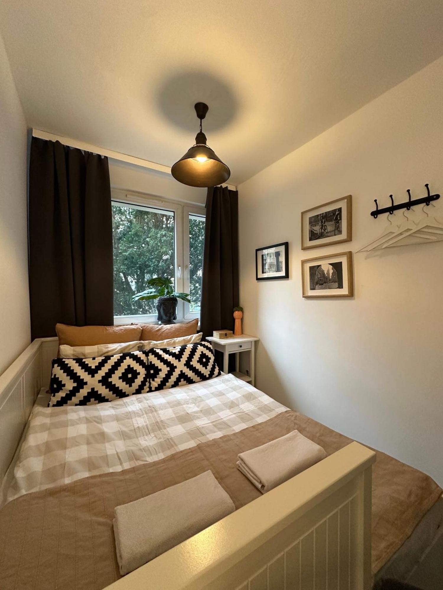 Z Parkingiem 20 Minut Piechota Od Rynku Glownego I Dworca Glownego Homestay *