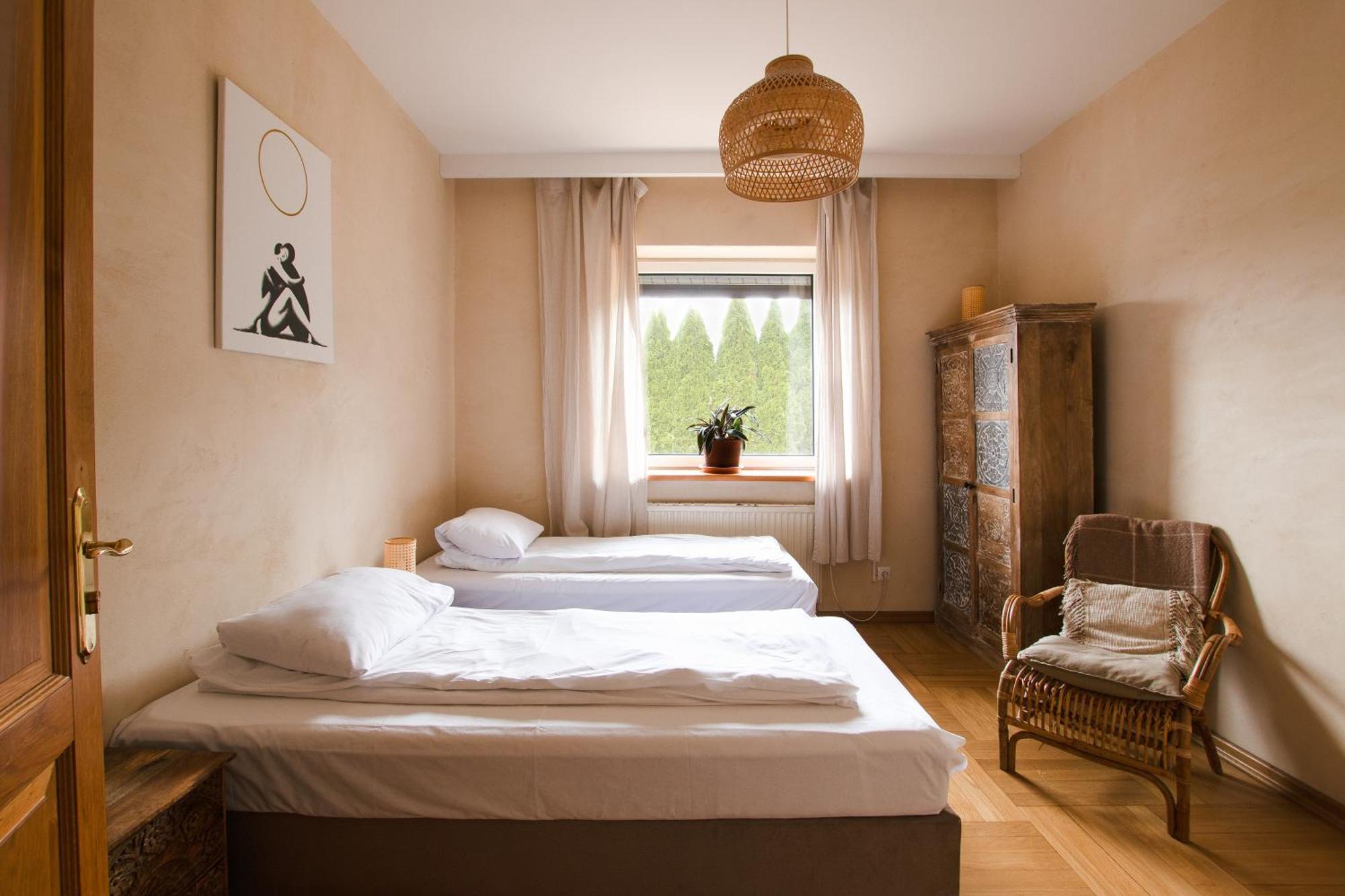 Casa de hóspedes Blisshouse Luxurious Calm And Energetic Spot Near By Surrounded By The Forest Where Will Find Your Peace And Your People Cracóvia