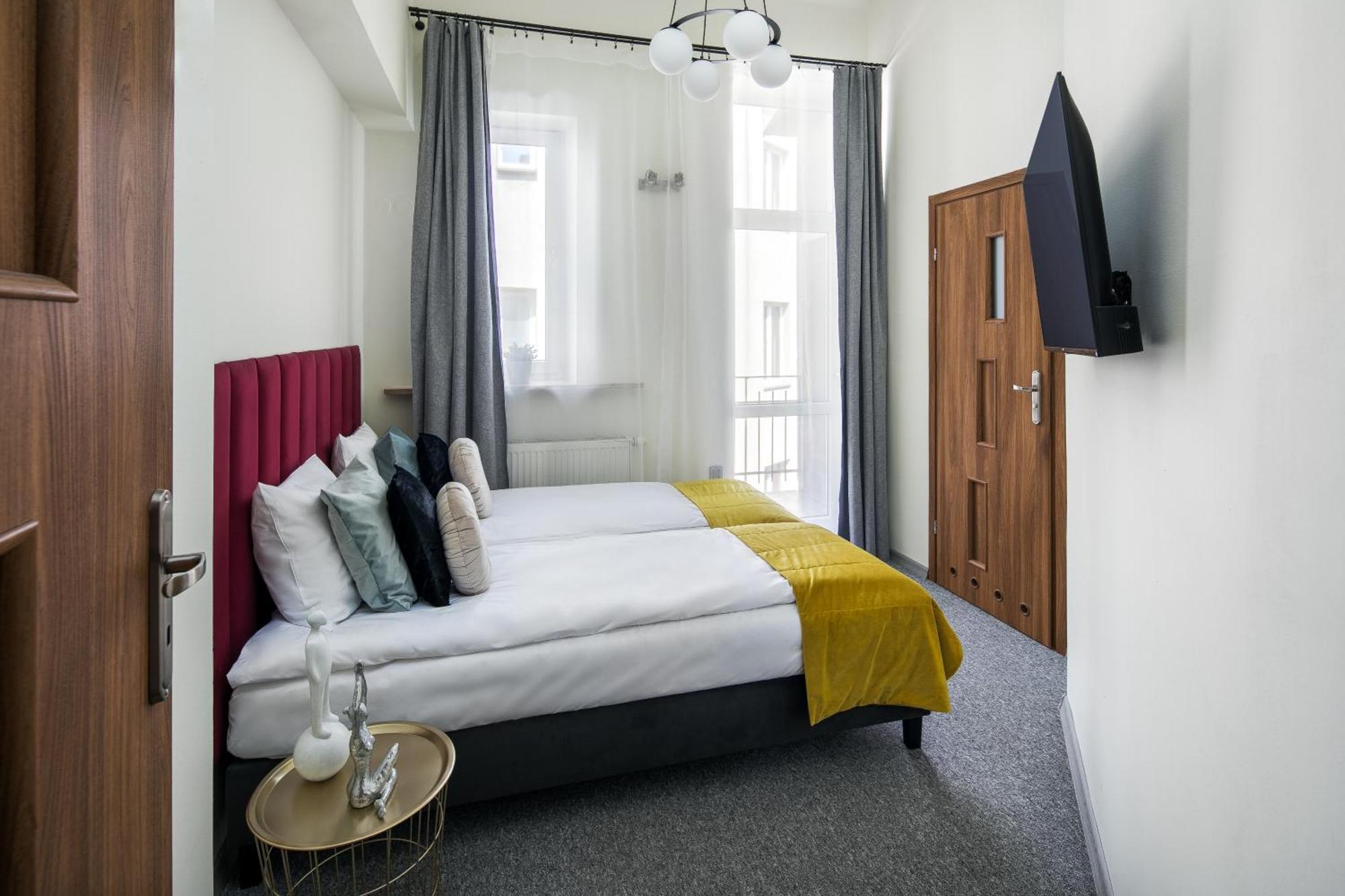 Corner Apartment