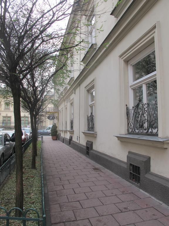 Apartament Czapskich Big House Apartment *