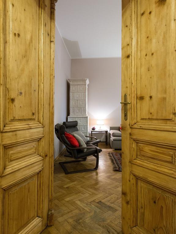 Apartment 5 Bedroom Family Krakow