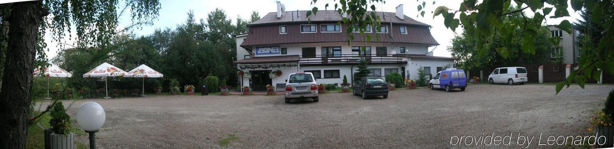 Bona Hotel