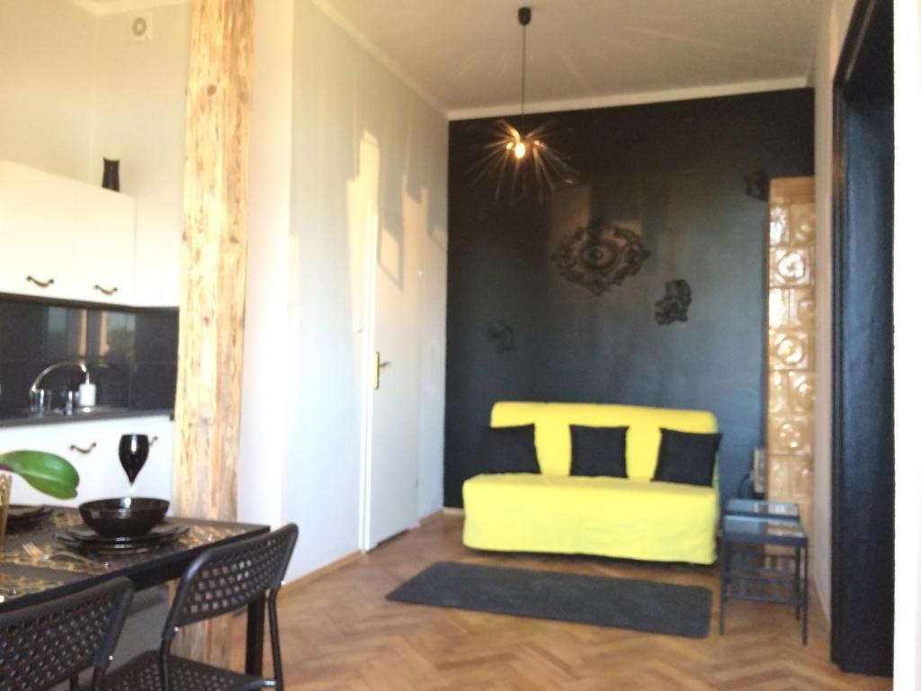 Black Boutique Apartment Krakow