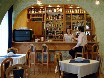 Lorenzo Hotel 3*