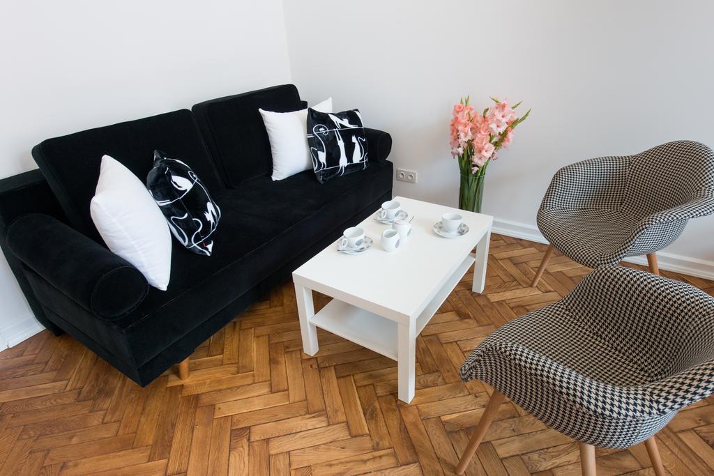 Style4rent Sunny Old Town *