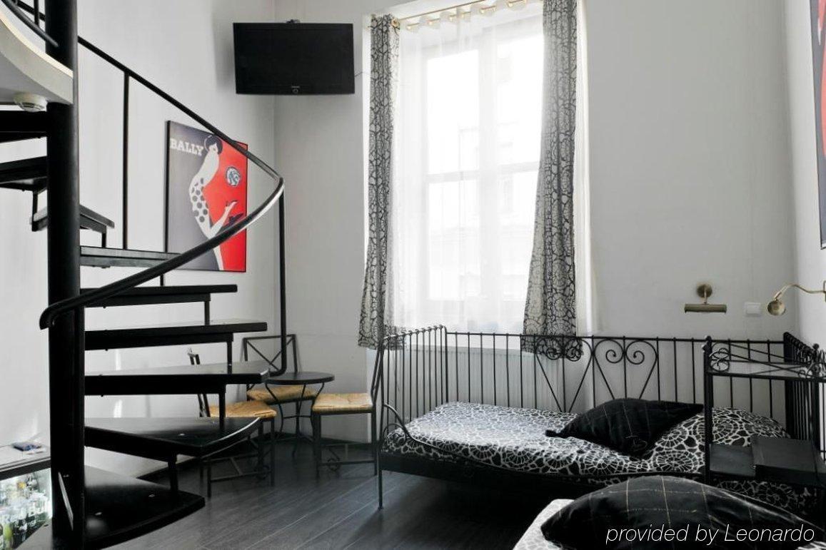 Pergamin Aparthotel 3*
