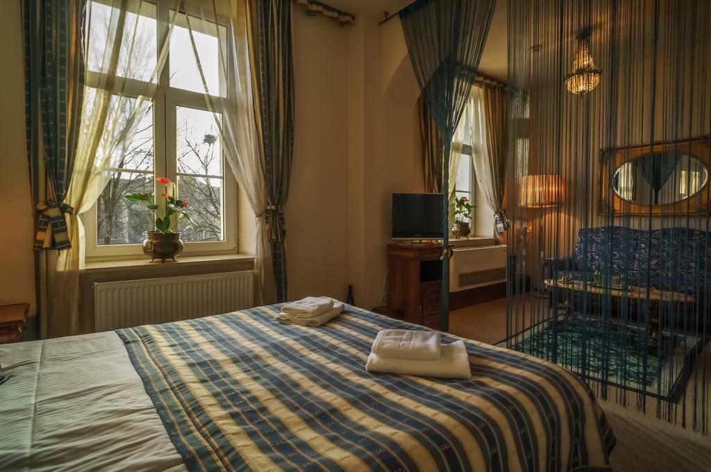 Hotel Old Time
