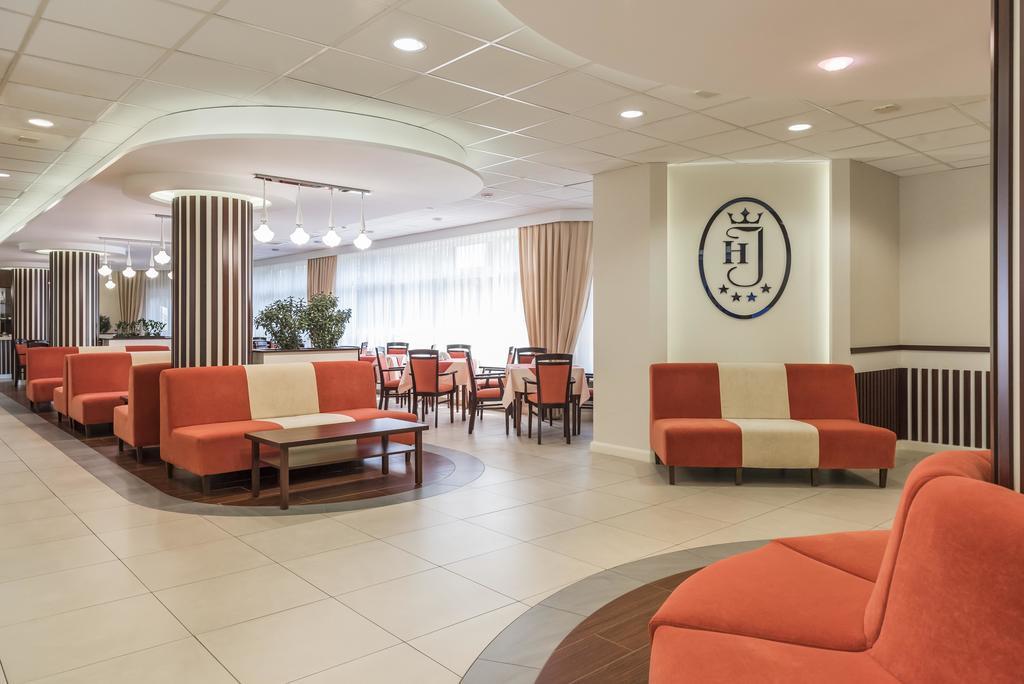 Justyna Hotel 4*