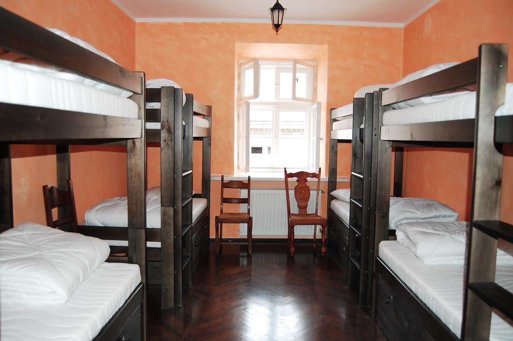 Hostel The Little Havana Party Krakau