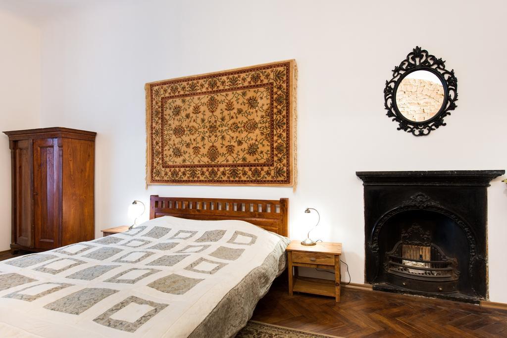 Apartment Golebia 3
