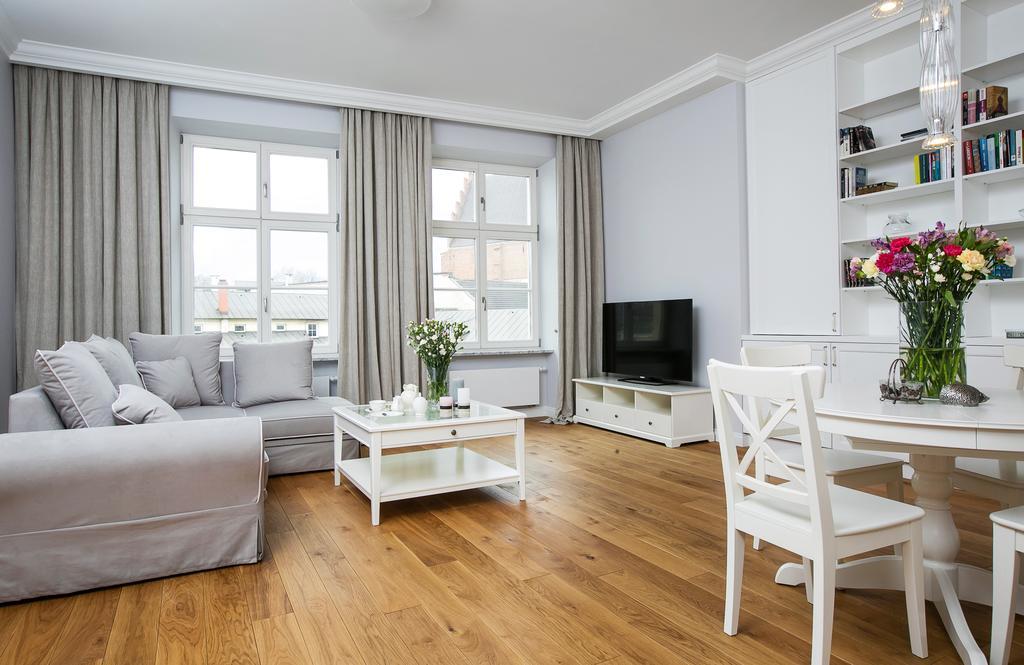 Mint Luxury At The Main Square Apartment