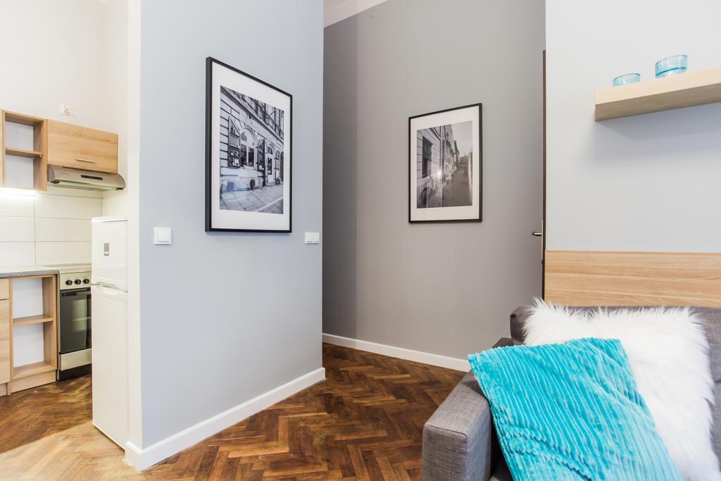 Apartwawel Wroblewskiego Krakow