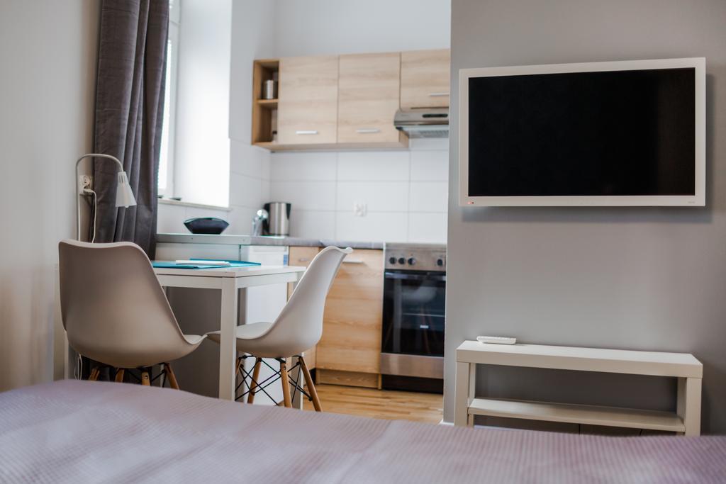 Apartwawel Wroblewskiego Apartment *