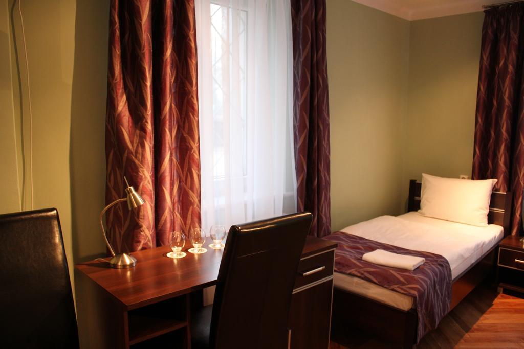 Bialy Dom Hostel Krakow