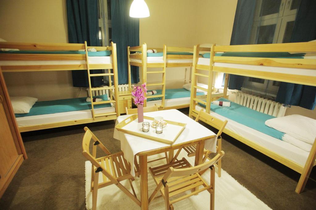 Hostel Dragon Aparthostel Senatorska