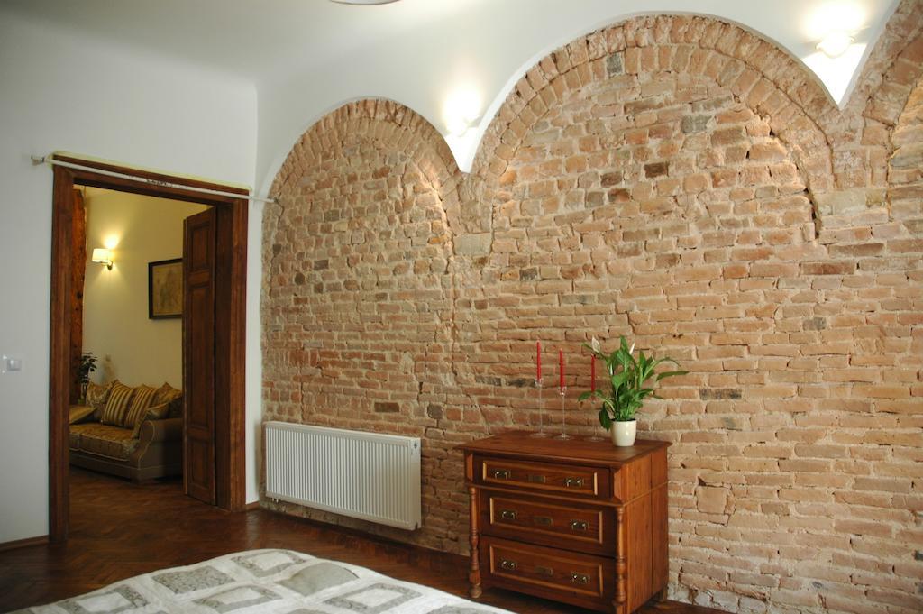 Apartment Golebia 3