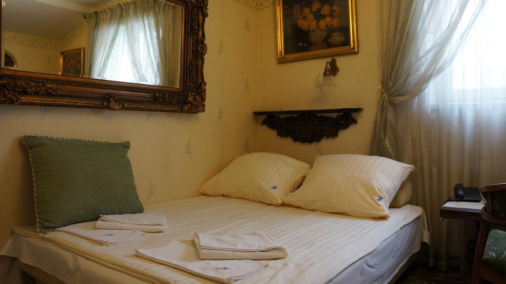 Hostel Florian Budget