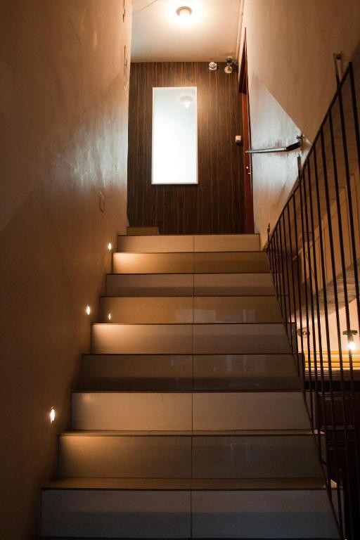 Nocny Apartment