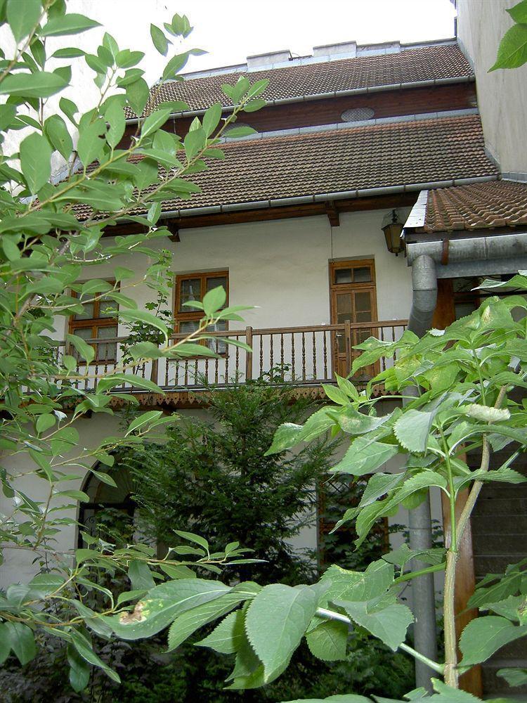 Hotel Sewa 3*