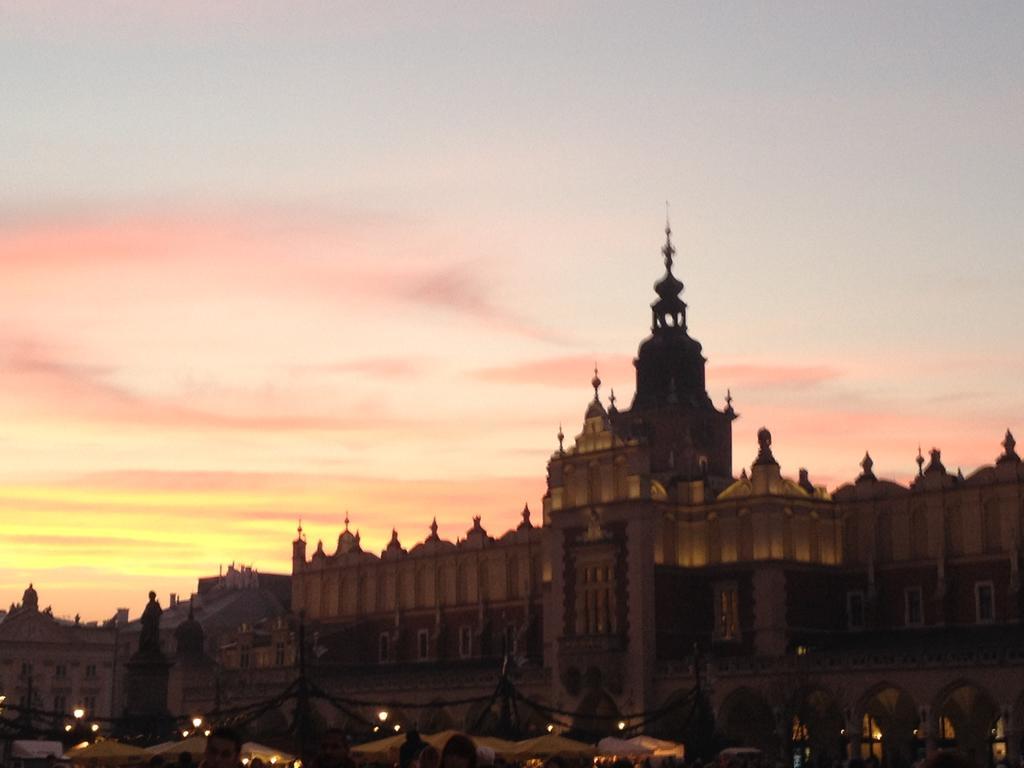 Boutique - Center - The Main Market Square