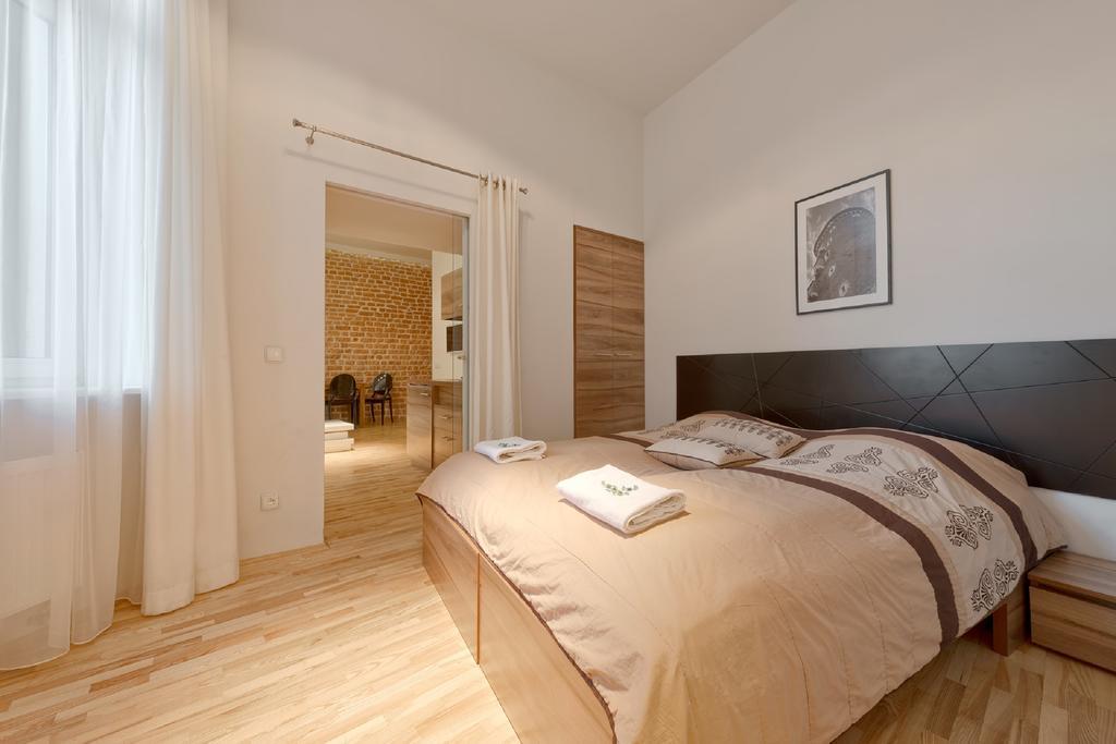 Aparthotel For Main Square