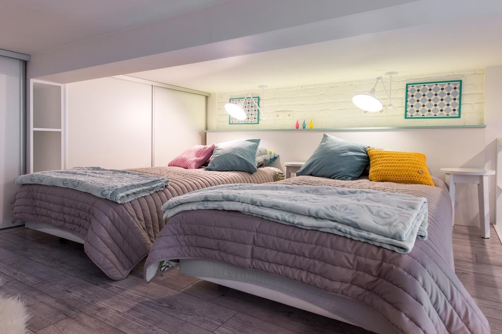 Cheerful Air Conditioned With Mezzanine And Parking - Old Town Krakau