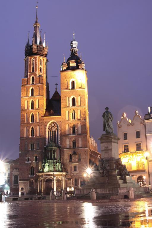 - Solna & Krakow