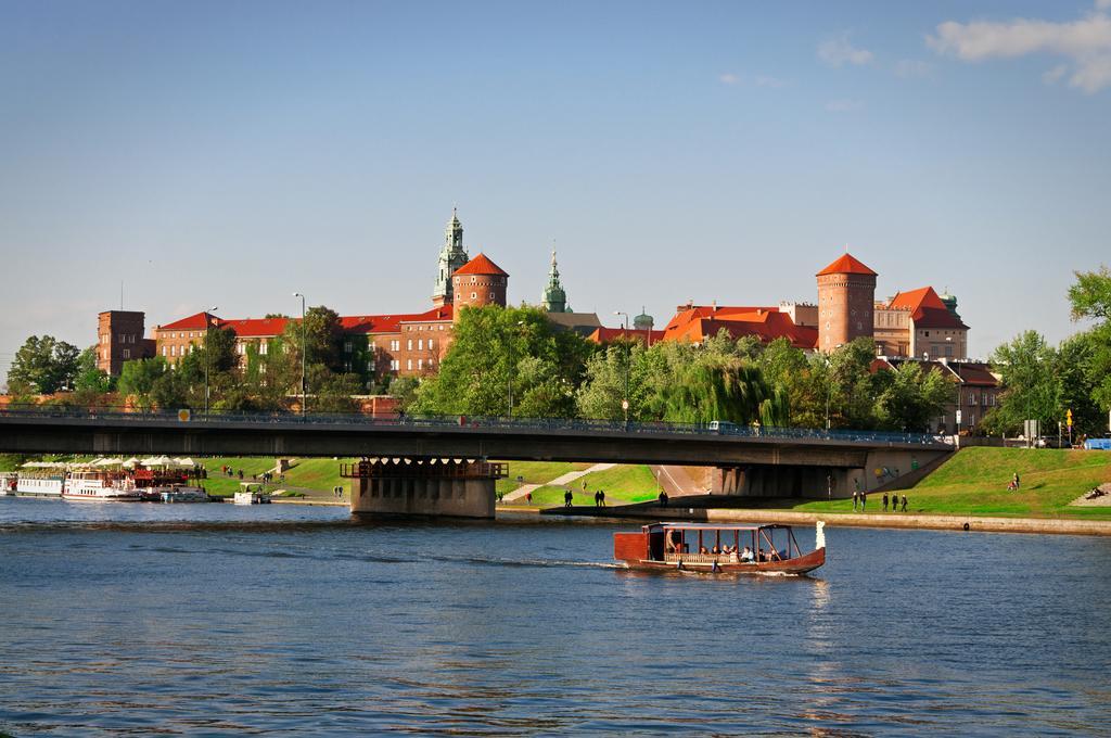Apartment - Solna & Krakow