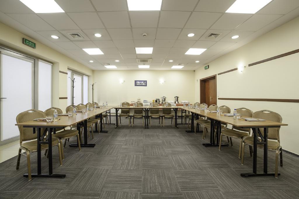 H6 Major Travel & Business, Free Parking Kraków