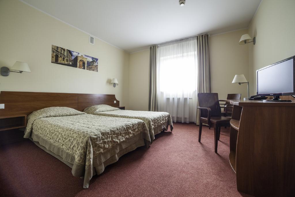 Hotel H6 Major Travel & Business, Free Parking 3*