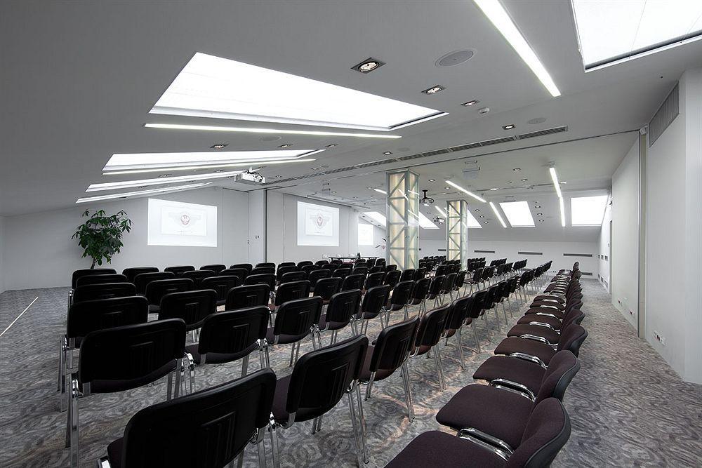 Polski Pod Bialym Orlem 5* Krakow
