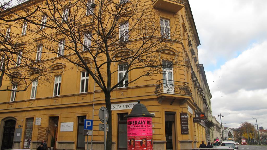 Apartment Designer In The Heart Of 4th Floor No Lift Krakow