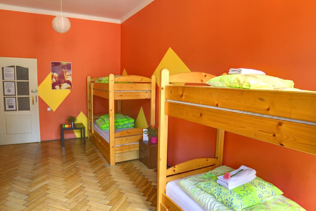 Hostel Tutti Frutti *
