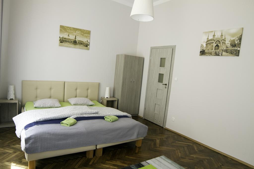 Dream & Hostel