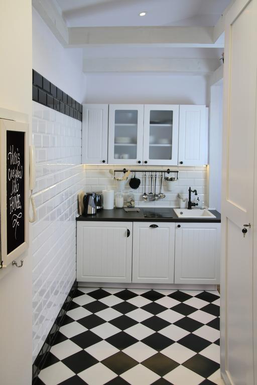 Designer In The Heart Of 4th Floor No Lift Apartment Krakow