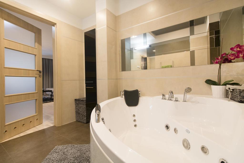 Kings City - Skawinska Apartment Apartment *