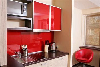 Nocny Apartment *