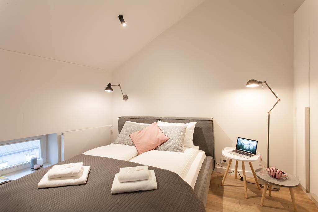 Mint Luxury At The Main Square Apartment