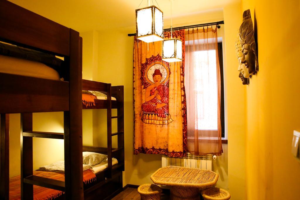 Albergue Mundo *