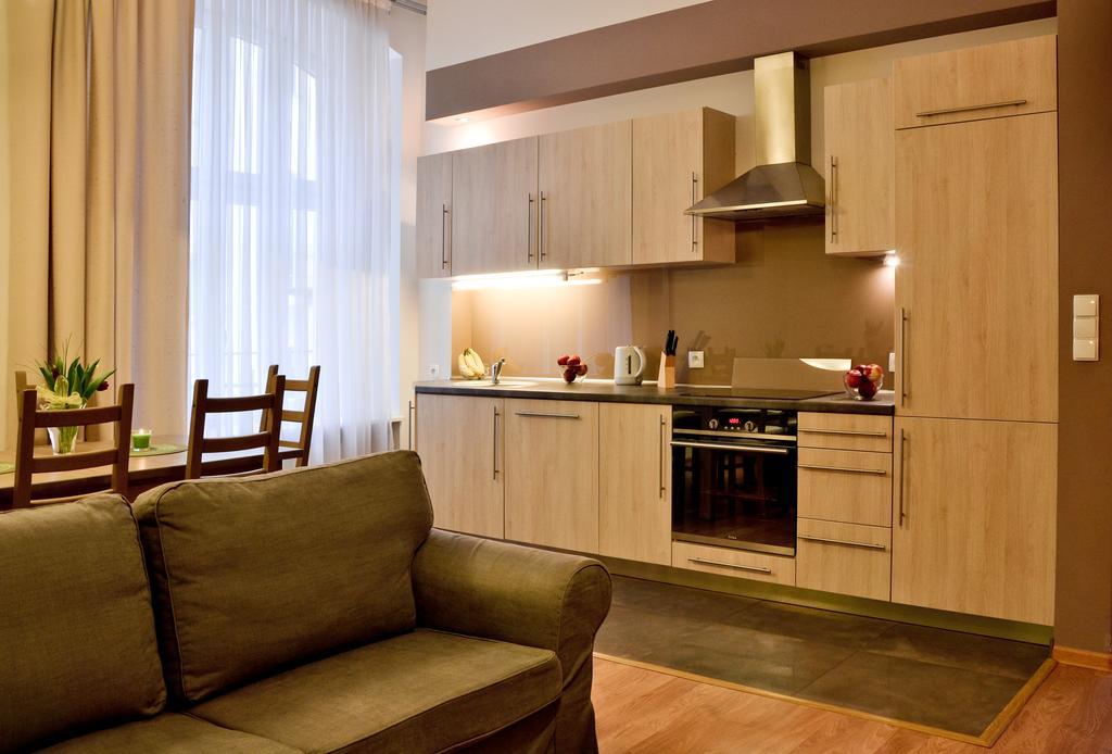 Appartement 777 *