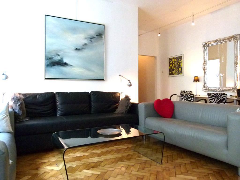 Prusa Street 9 Apartment *