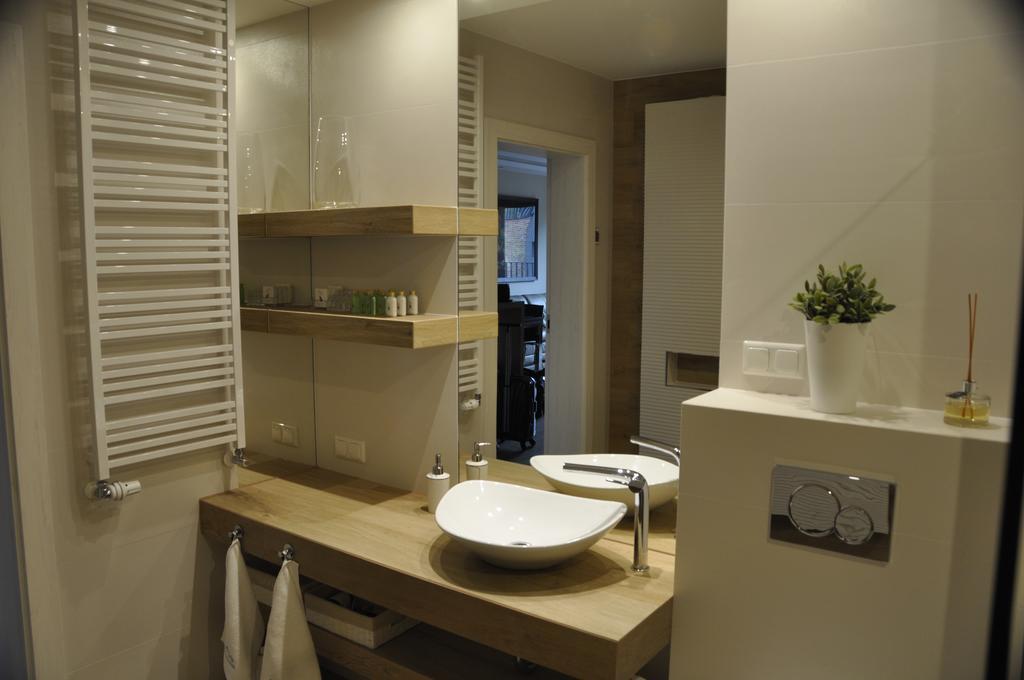 Browar Lubicz Stare Apartment *