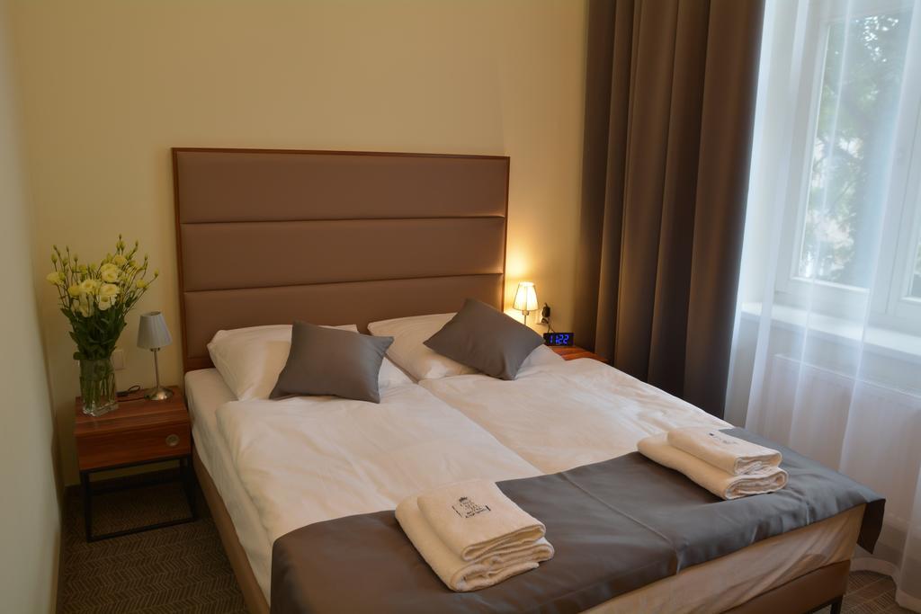 Old Town Aparthotel