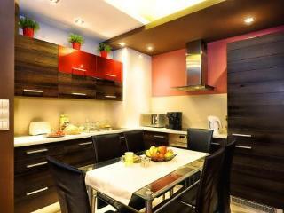 Red Diamond Hotel