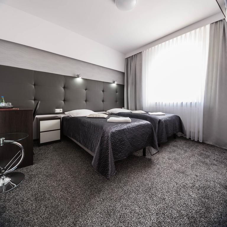 Junior Hotel 3*