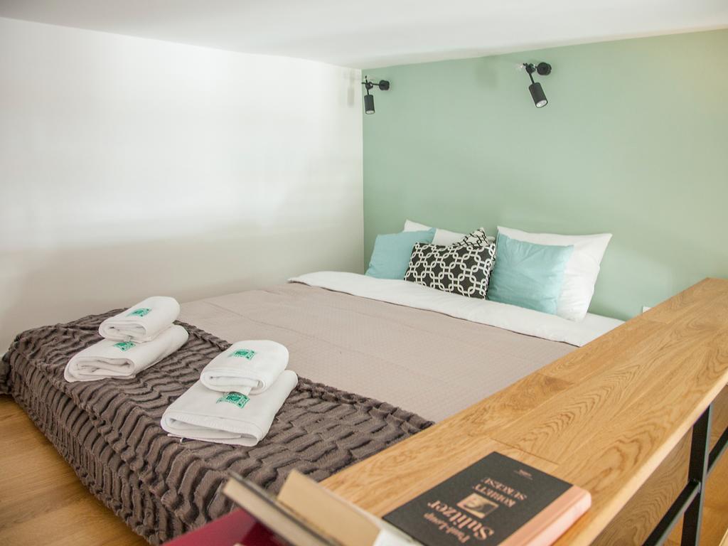 Bc7 Apartment